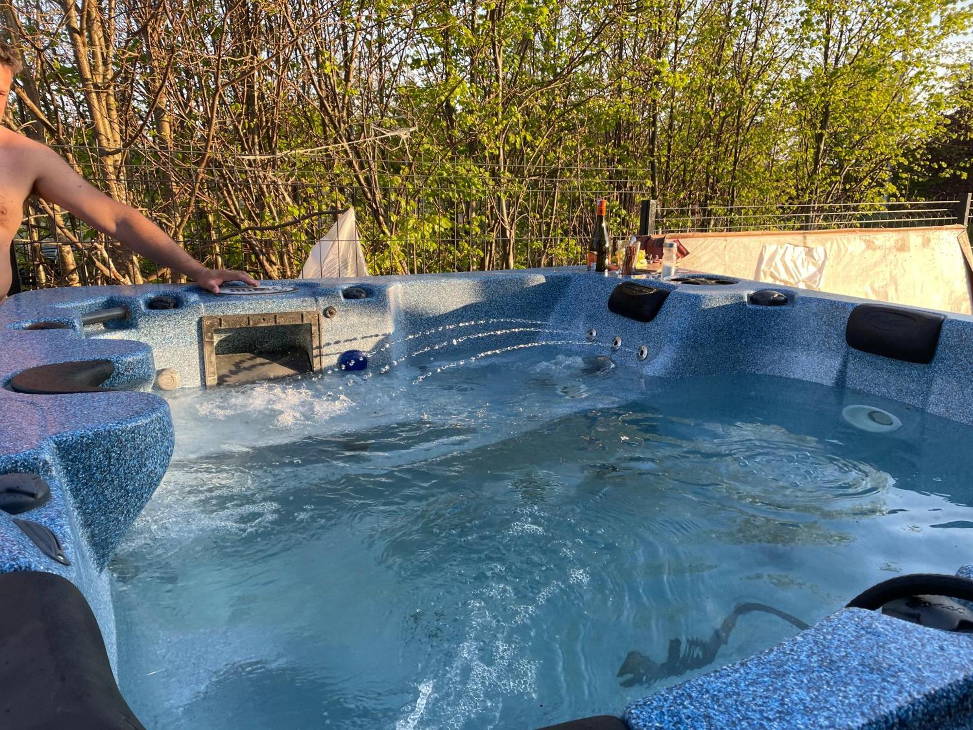Summer House-Nowoczesne Domki Z Jacuzzi I Ladowarka Do Samochodu Wrzosowo  Exterior foto